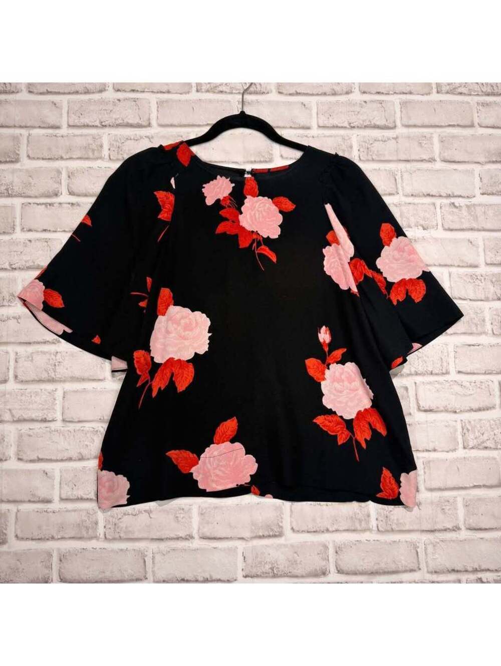 Who What Wear Black Floral Short Sleeve Blouse Women's M